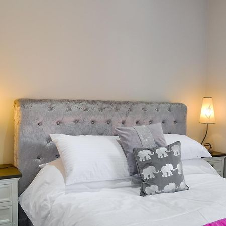 בברלי Regent Cottage מראה חיצוני תמונה